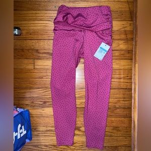 M Nike yoga pants NWT